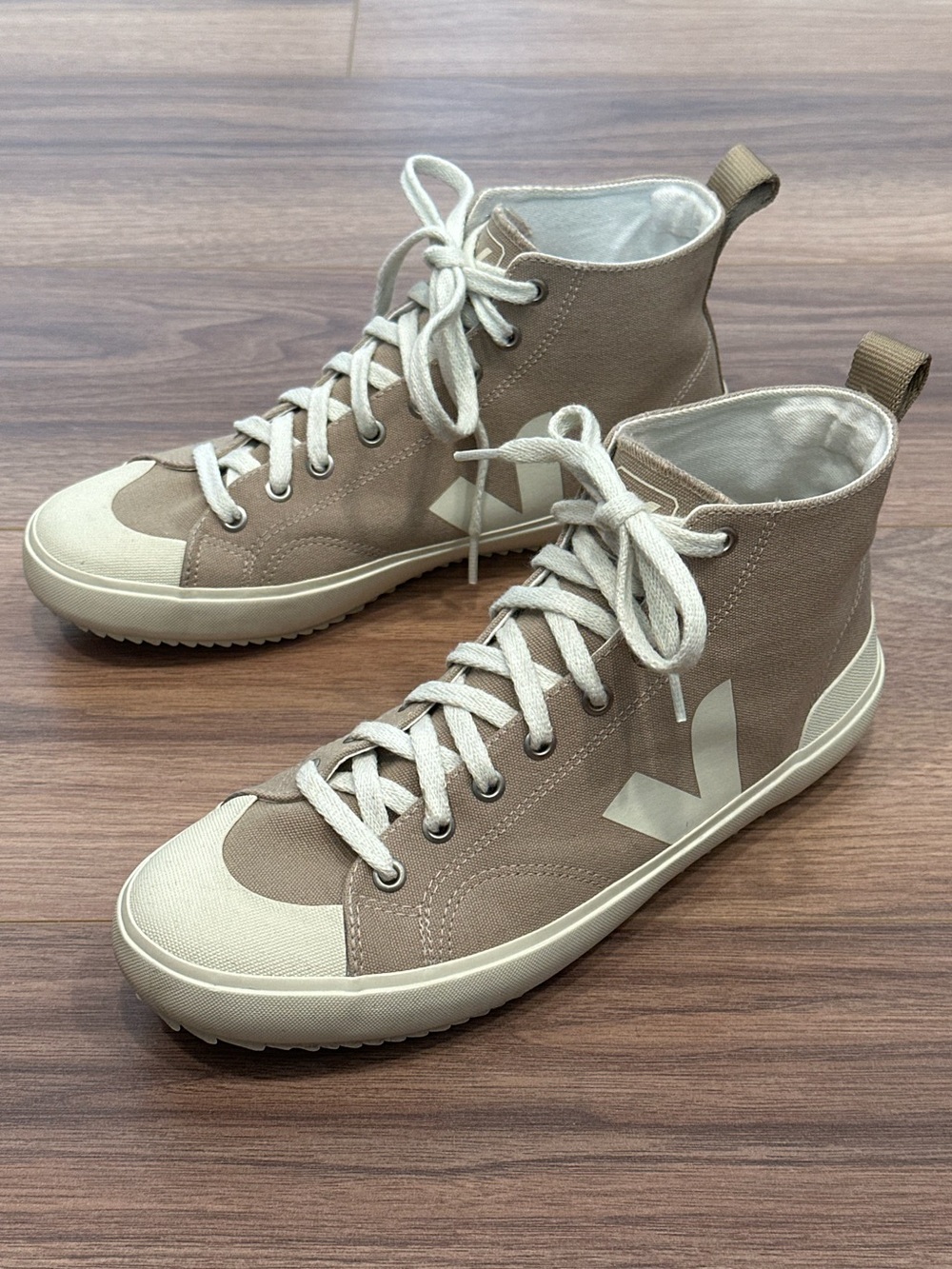 Veja Nova High Top Sneakers in Dune/Pierre Size 10